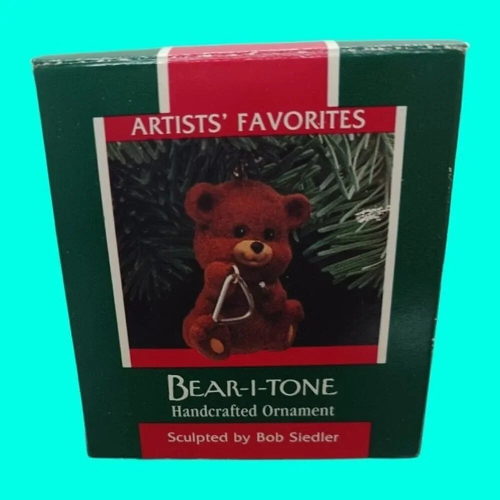 Hallmark vintage lot of 8 pcs bears ornaments